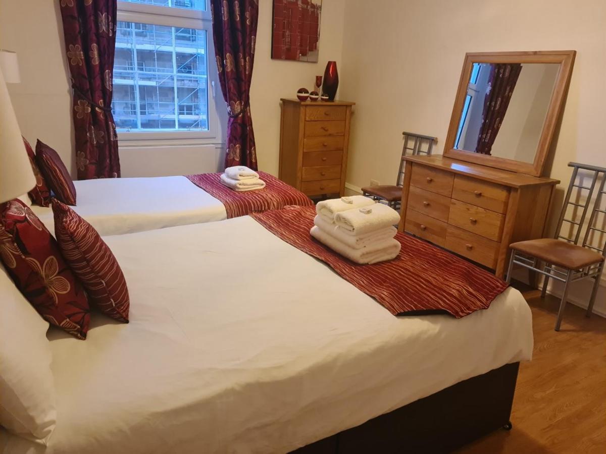 Parliament Square - Royal Mile Apartment Единбург Екстериор снимка