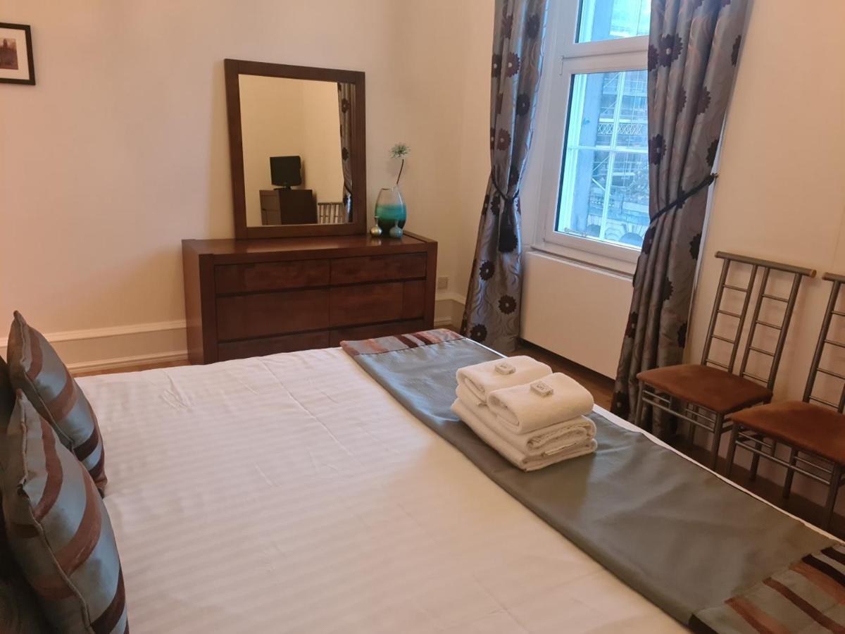 Parliament Square - Royal Mile Apartment Единбург Екстериор снимка