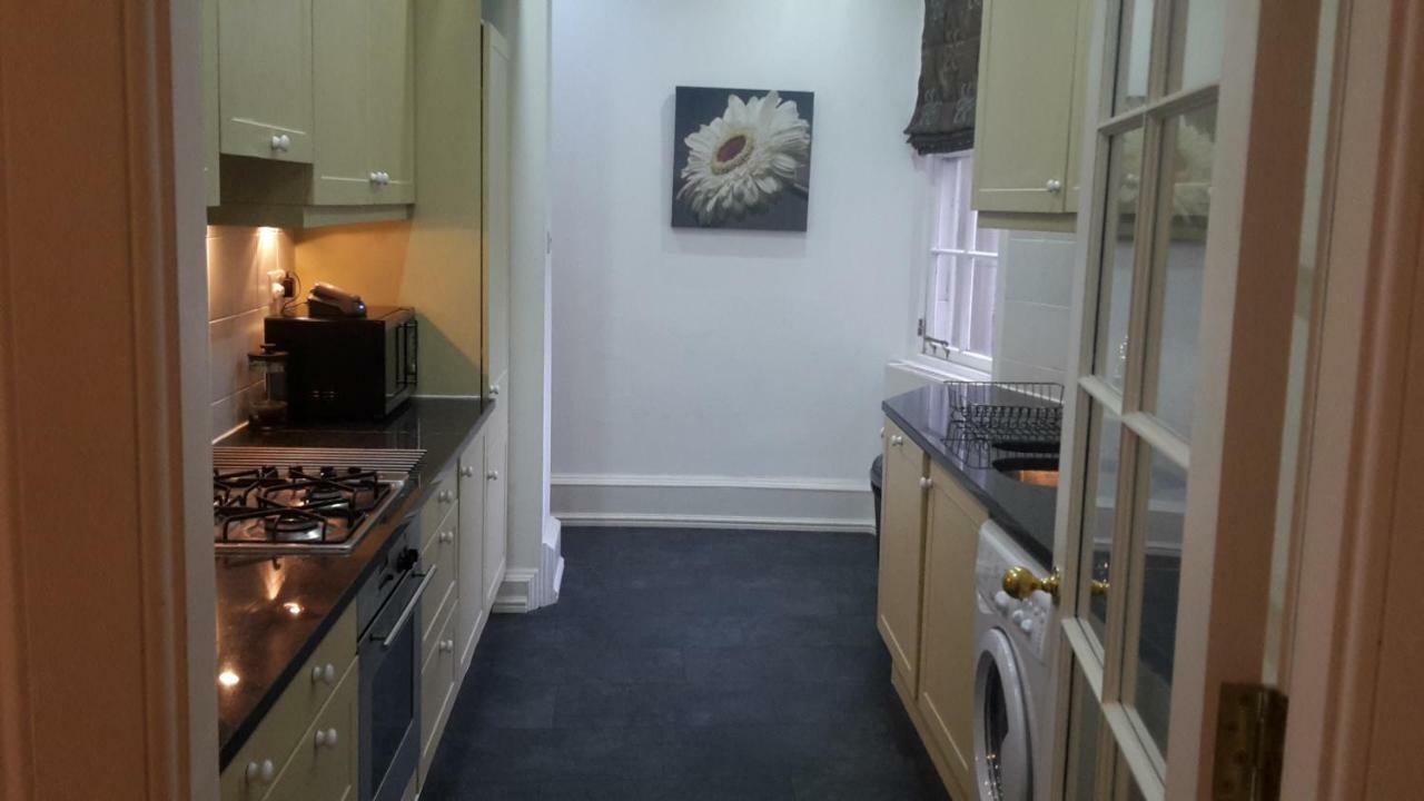 Parliament Square - Royal Mile Apartment Единбург Екстериор снимка