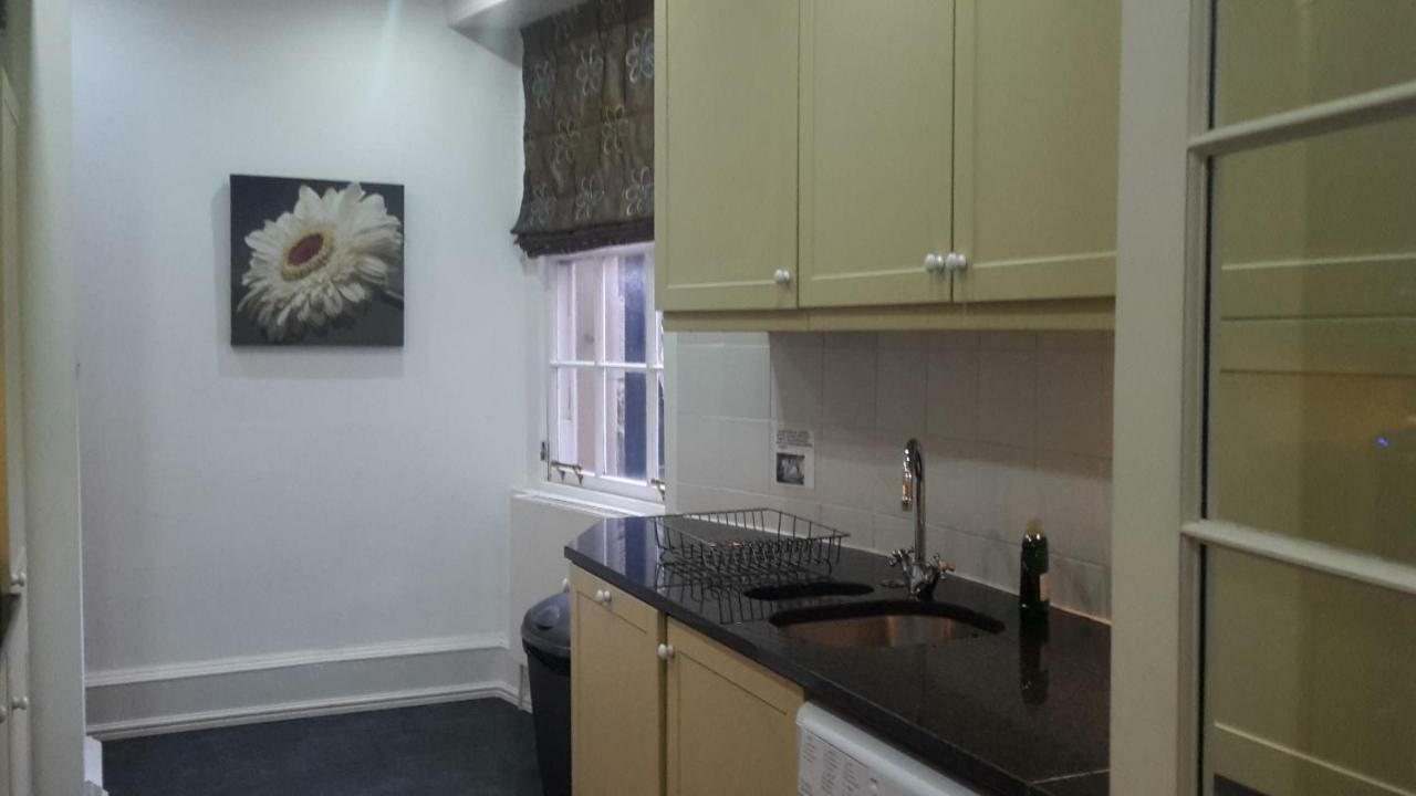 Parliament Square - Royal Mile Apartment Единбург Екстериор снимка